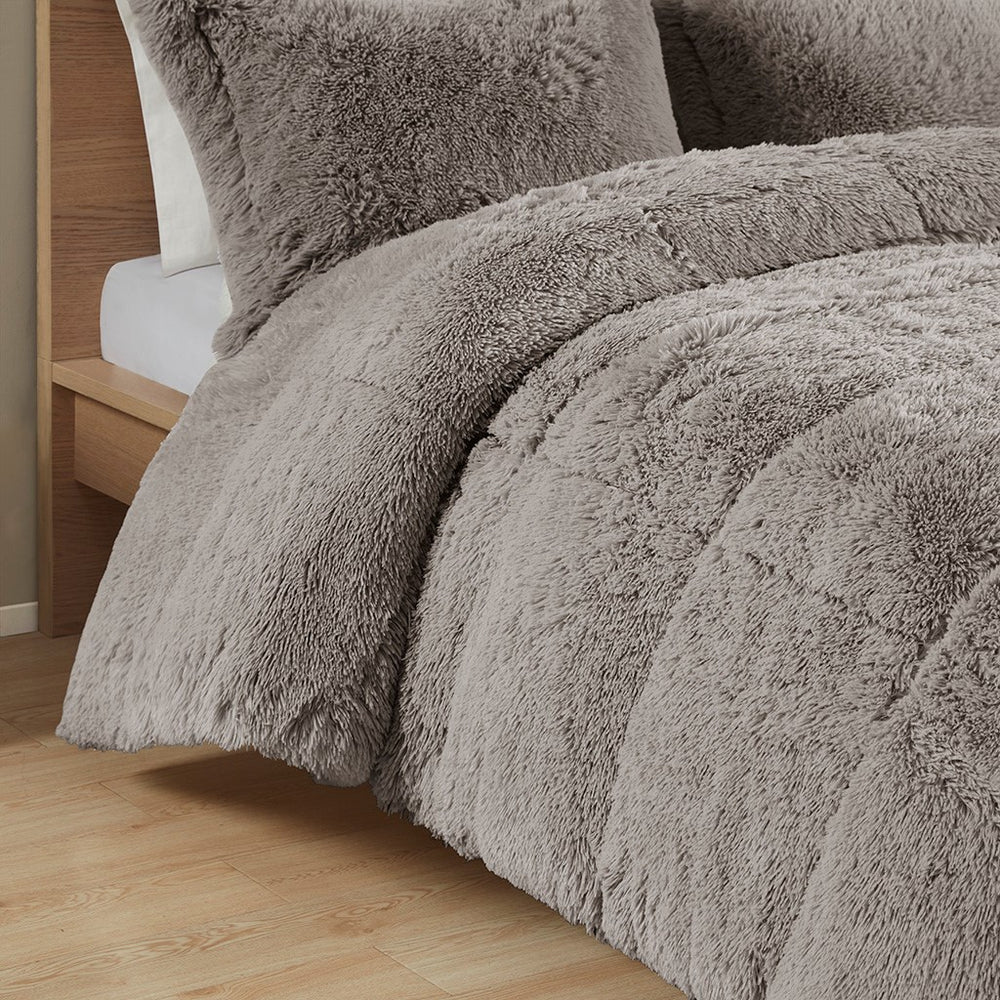 King/Cal King Shaggy Long Fur Comforter Mini Set Media 8