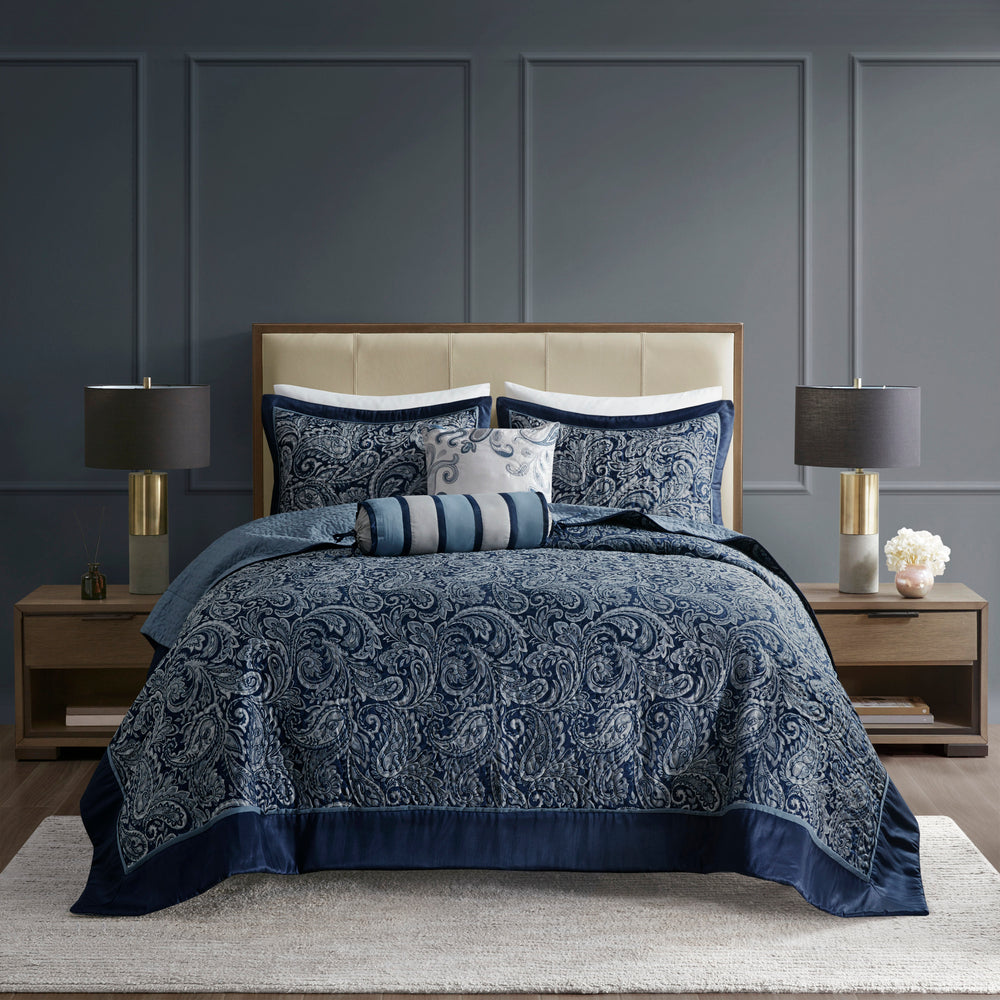 5 Piece Jacquard Bedspread Set with Throw Pillows Navy King Media 13