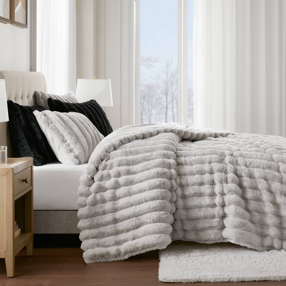 3 Pieces King  soft Faux Fur Ribbed Comforter Set,Light Gray Media 21