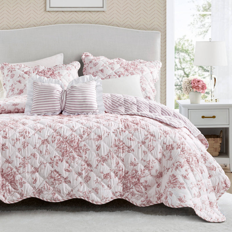 4 Pieces Full/Queen  Quilt Set with Decorative Pillow,Pink