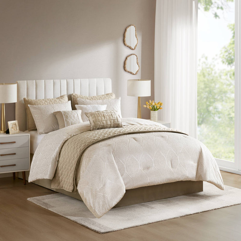 10- Piece Jacquard Comforter Set