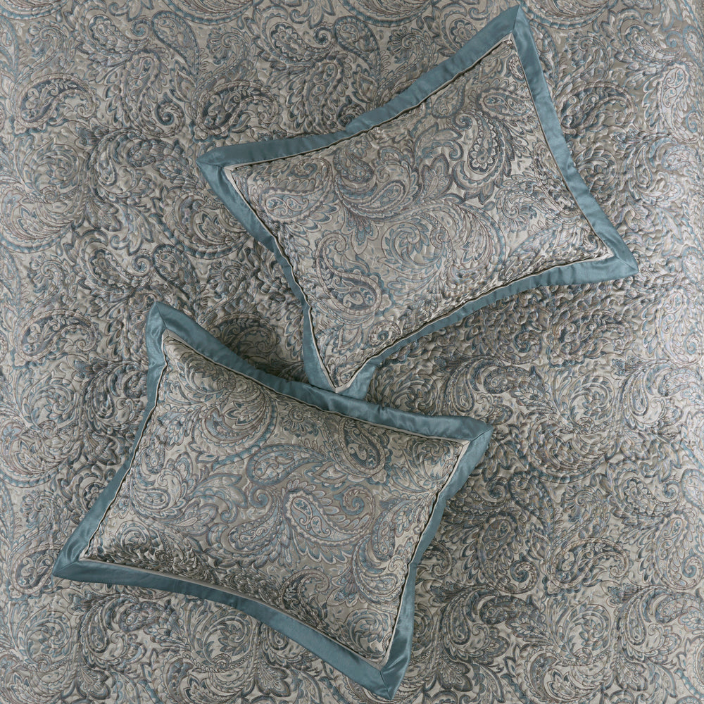 5 Piece Jacquard Bedspread Set with Throw Pillows Teal Queen Media 5