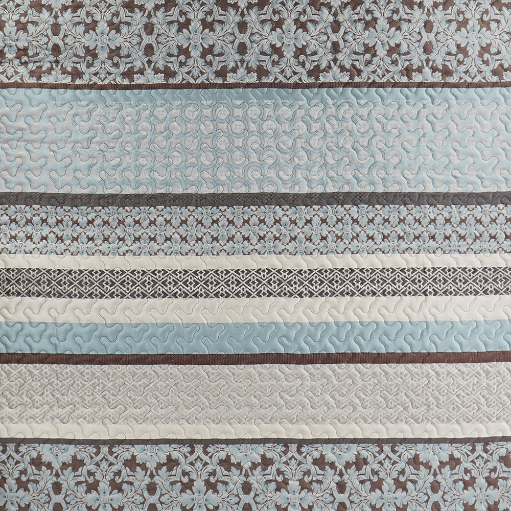 5 Piece Reversible Jacquard Bedspread Set Blue King Media 3