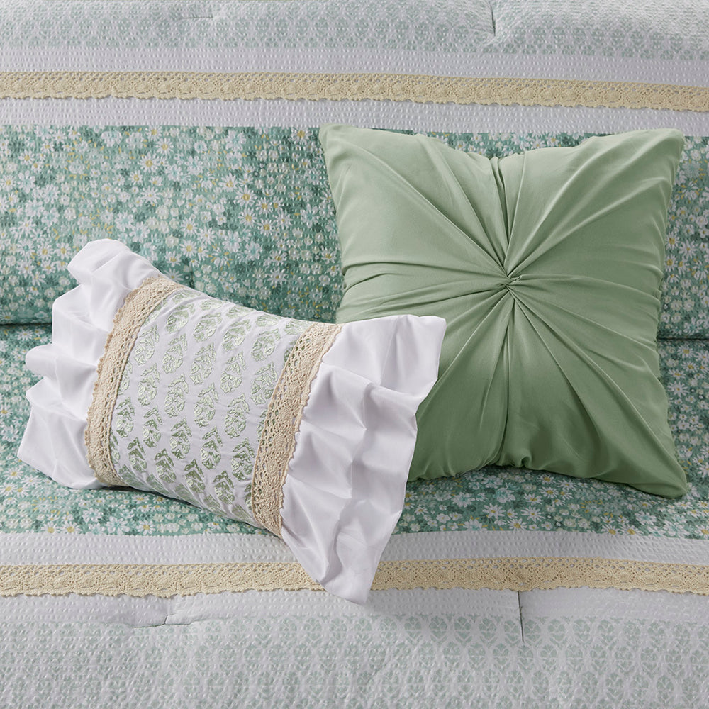 King/Cal King 5 Piece Seersucker Comforter Set with Throw Pillows Media 14