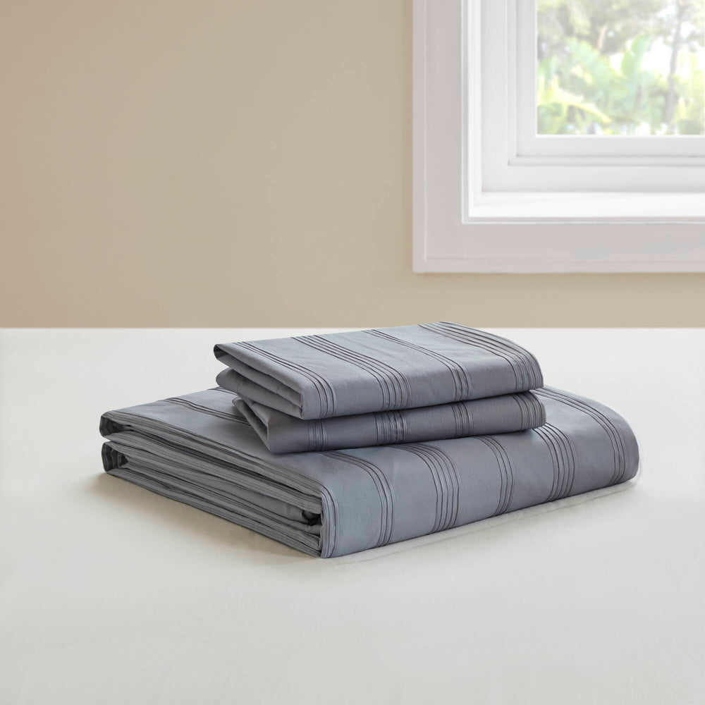 3-Piece Full Woven Striped Duvet Set Media 13