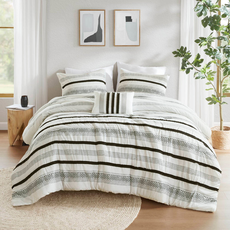7 Piece Stripe Comforter and Quilt Set-King/Cal King