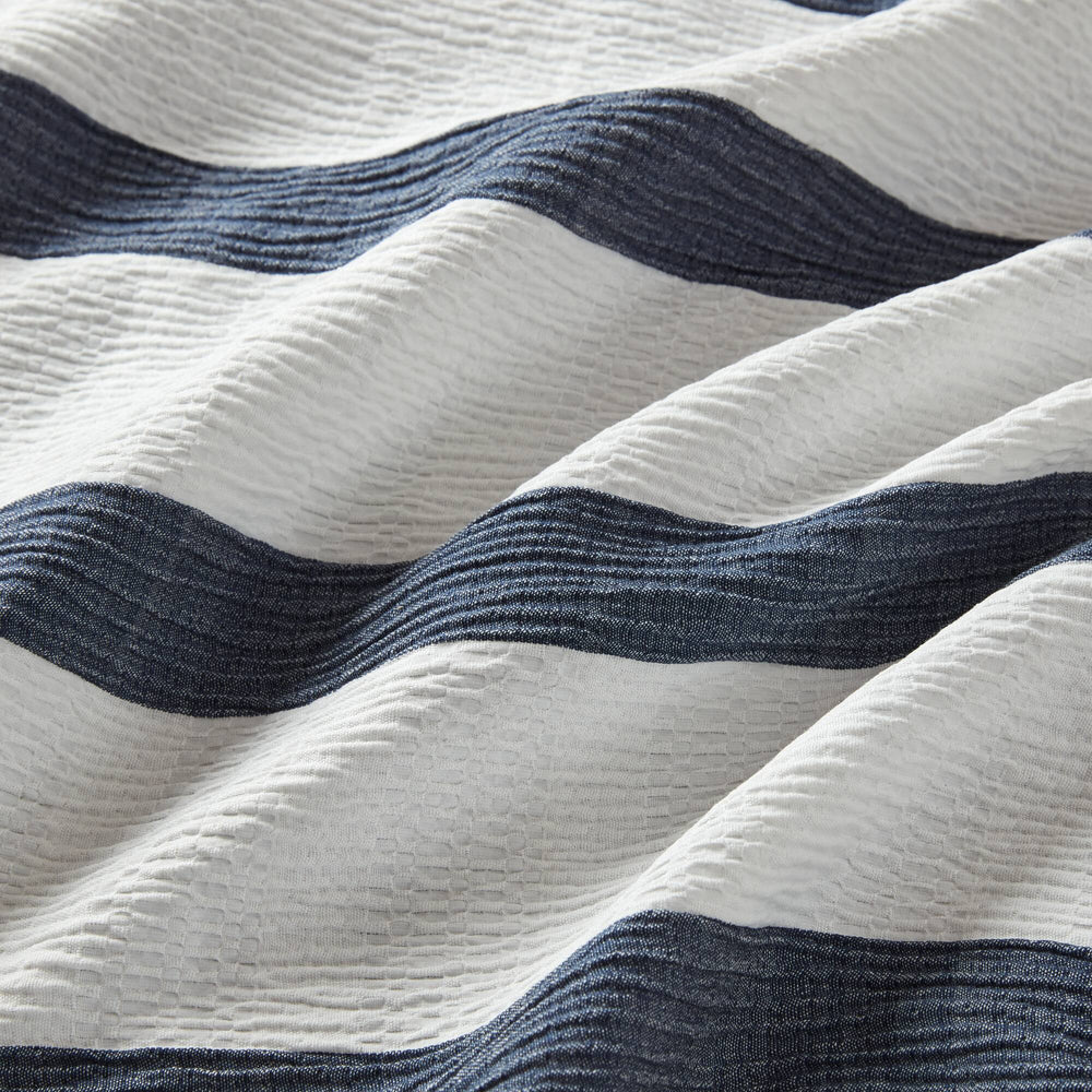 3-Piece Full/Queen Yarn-dyed striped comforter Media 3
