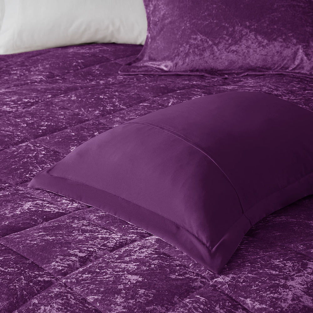 Full/Queen Velvet Comforter Set with Throw Pillow Media 11