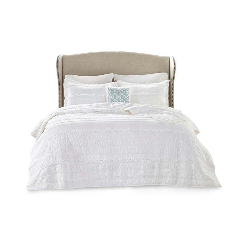 4 Piece   Reversible Ruffle Quilt Set with Throw Pillow White King/Cal King