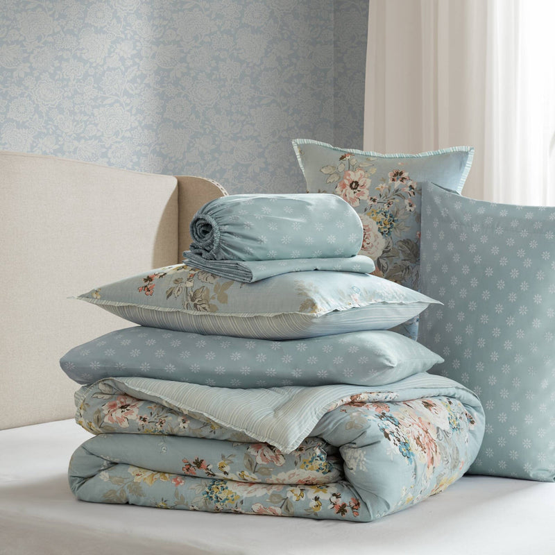 7-Piece Queen 7 Piece Vin -inspired Collection floral print,Soft Blue