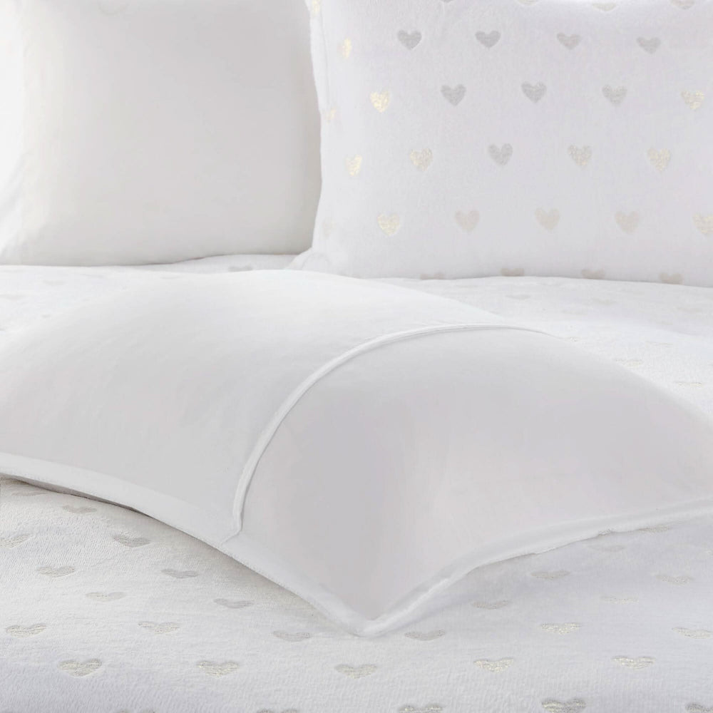 Plush Comforter Set White & Gold Heart Print 4 Piece Full Queen Bedding Includes Shams & Throw Pillow Media 12