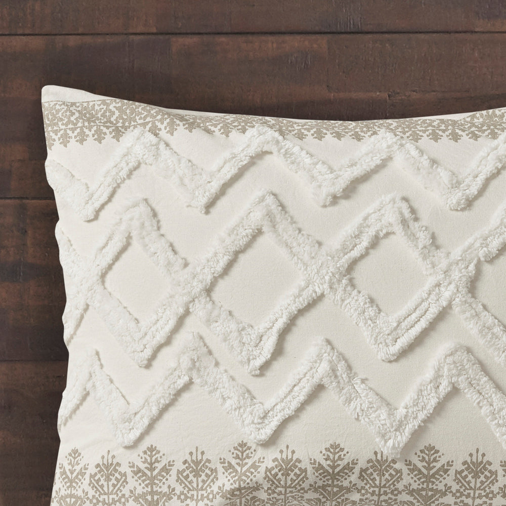 King/Cal King 3 Piece Cotton Duvet Cover Set with Chenille Tufting Media 4