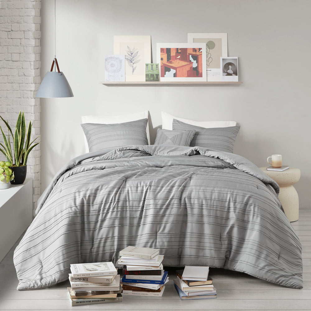 3 PCS Twin/Twin XL Cationic Dyed Clip Jacquard Comforter Set with Throw Pillow Gray Media 1