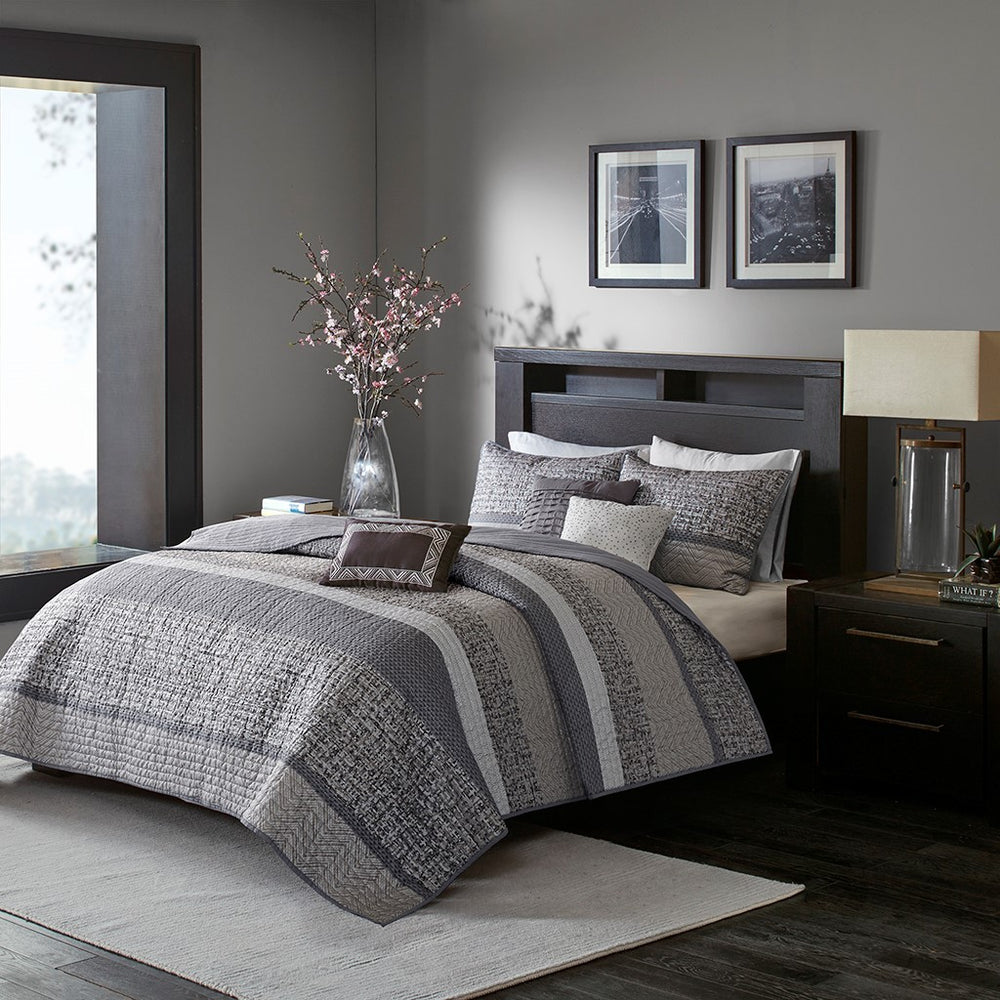 6 Piece Reversible Jacquard Quilt Set with Throw Pillows Grey/Taupe King/Cal King Media 8