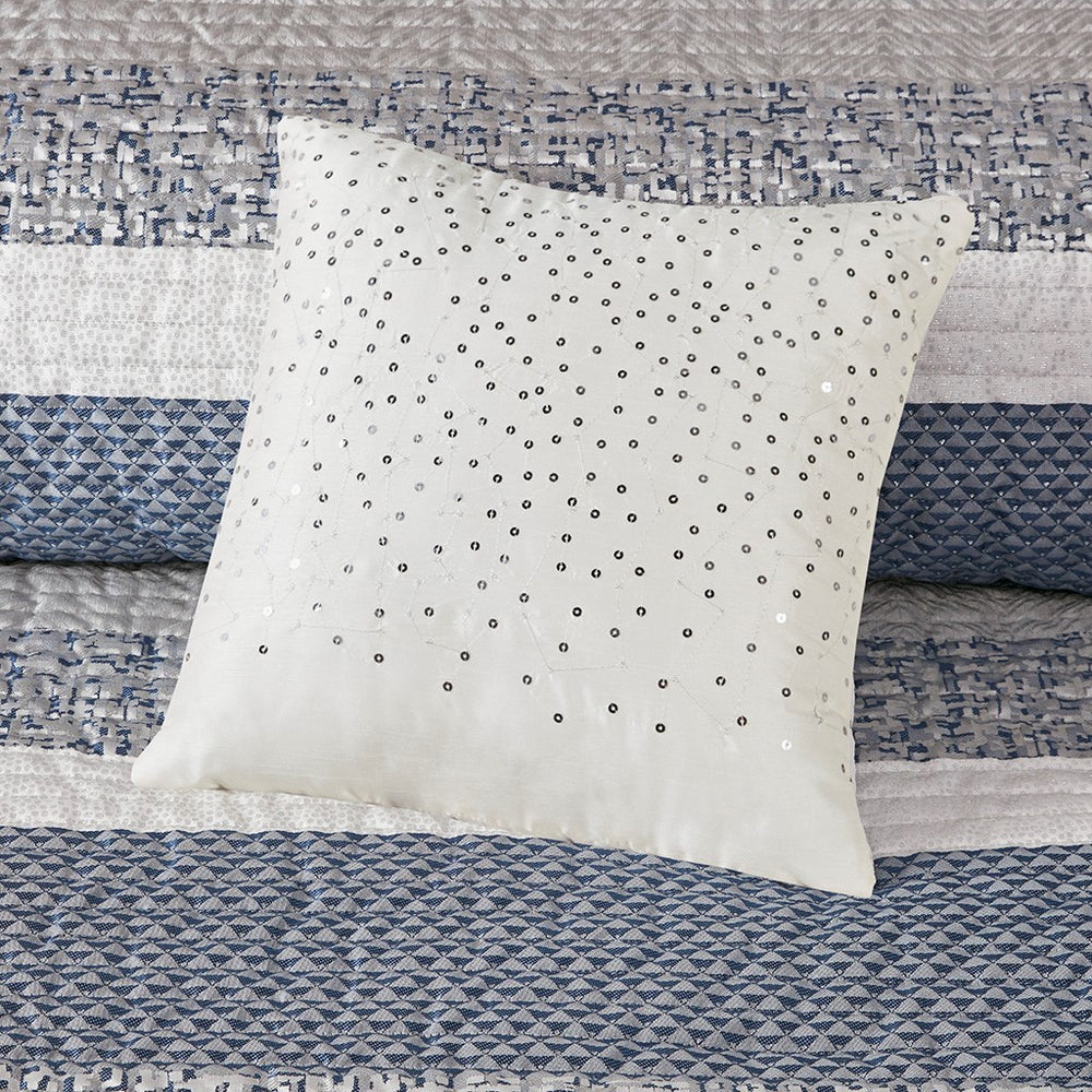 6 Piece Reversible Jacquard Quilt Set with Throw Pillows Navy Full/Queen Media 9