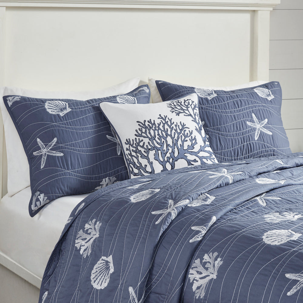 4 Piece Cotton Reversible Embroidered Quilt Set with Throw Pillow Navy Full/Queen Media 5