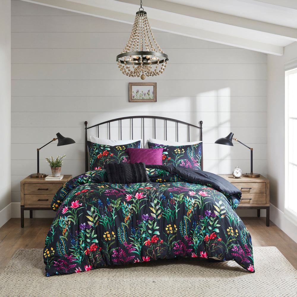 5 Piece Comforter Set Black King/Cal King Media 4