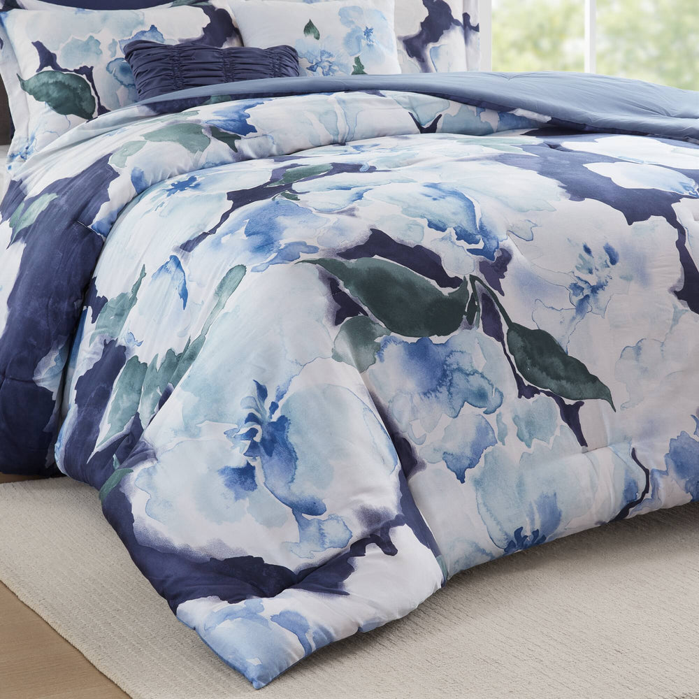 7- Piece Queen Comforter Set Media 14
