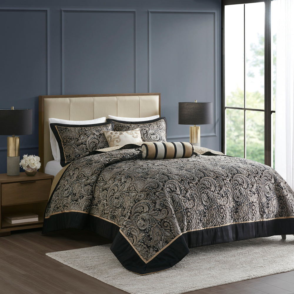 5 Piece Jacquard Bedspread Set with Throw Pillows Black Queen Media 1