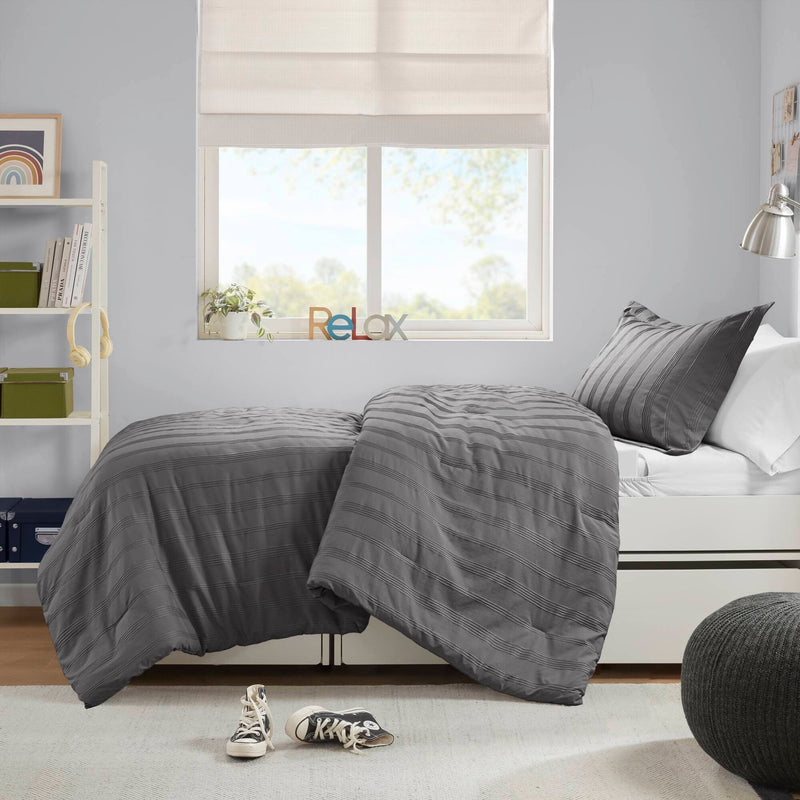 2-Piece Twin/Twin XL Woven Striped Duvet Set