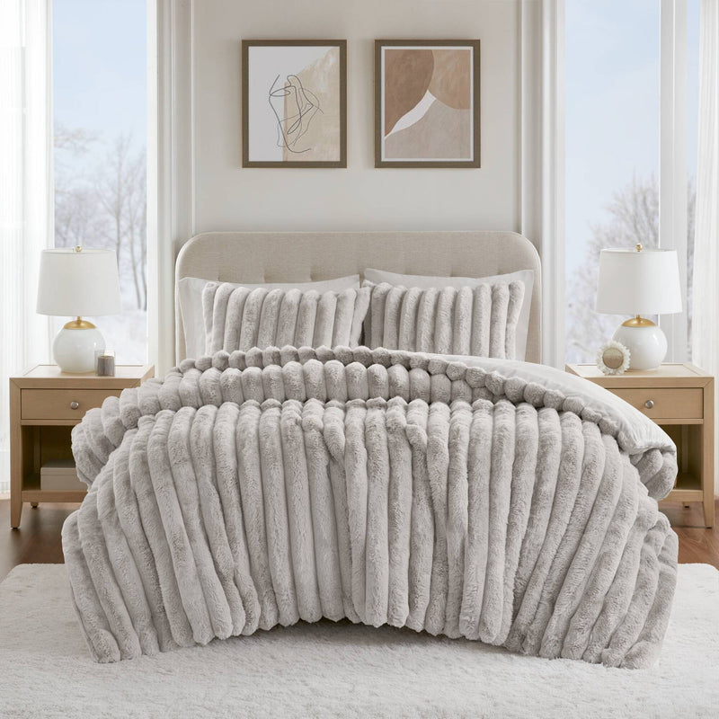 3 Pieces Full/Queen  soft Faux Fur Ribbed Comforter Set,Light Gray