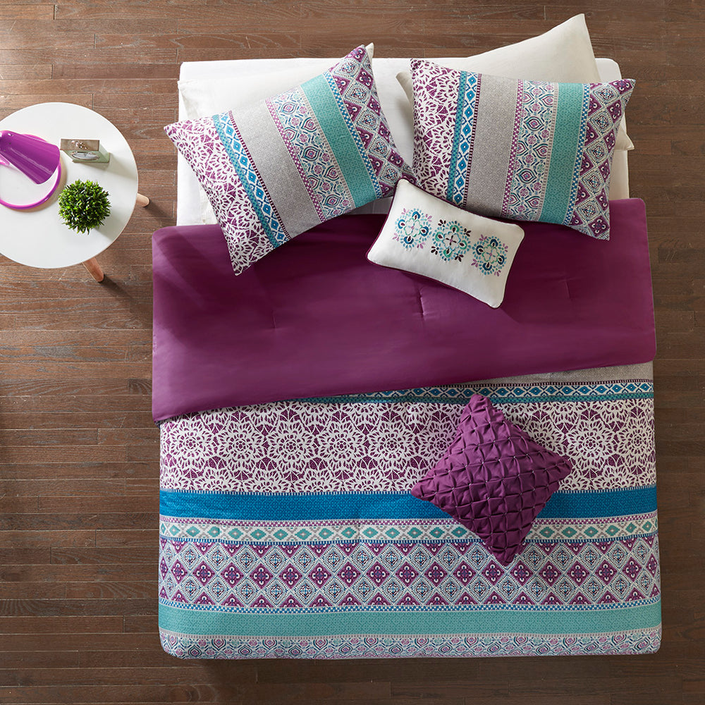 Full/Queen Comforter Set Media 8