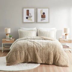 Ombre Shaggy Long Fur Comforter Mini Set perspective