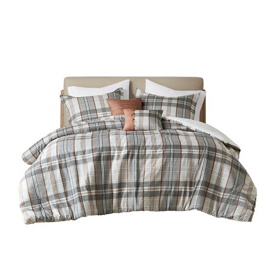 Twin/Twin XL Plaid Comforter Set Media 2