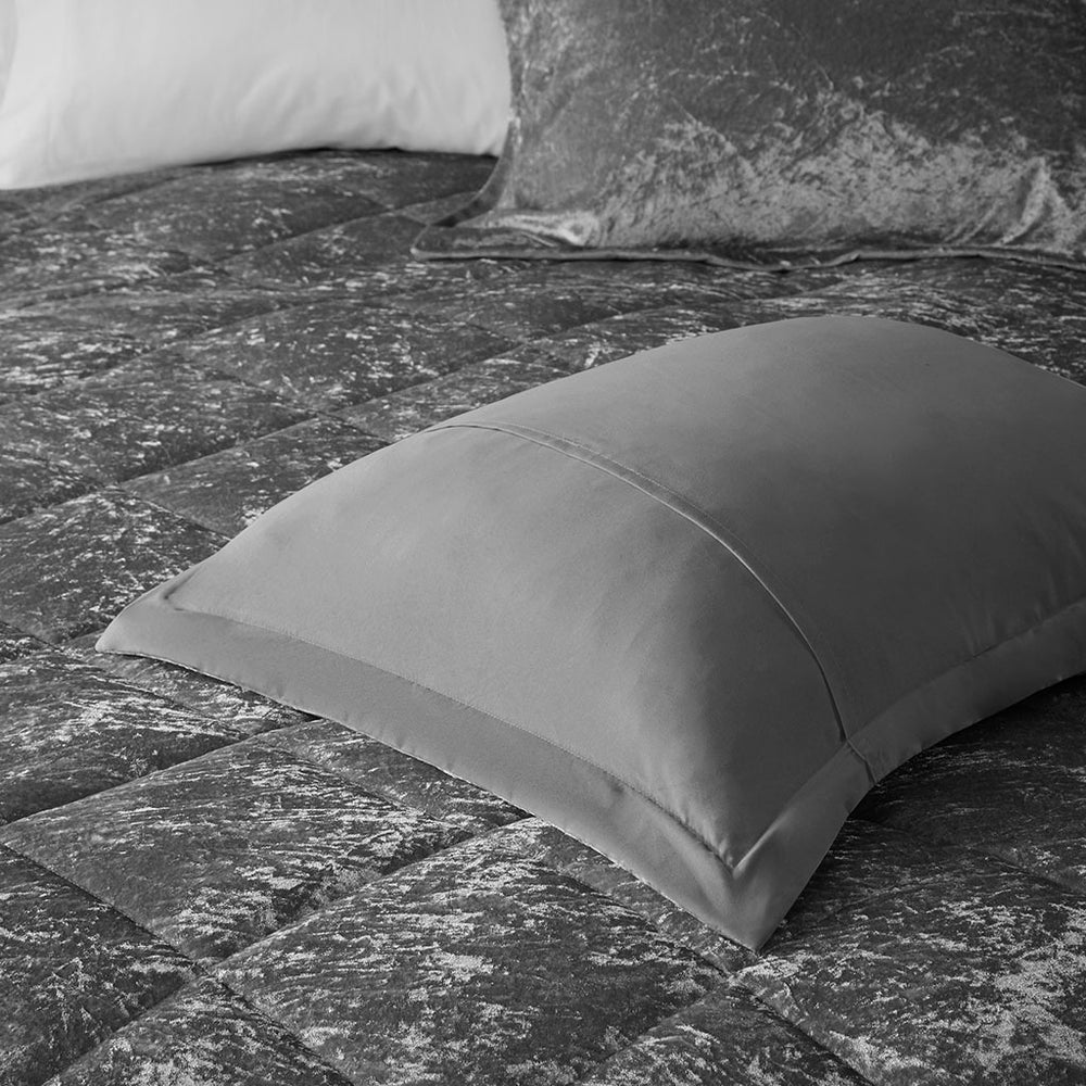 Twin/Twin XL Velvet Duvet Cover Set with Throw Pillow Media 14