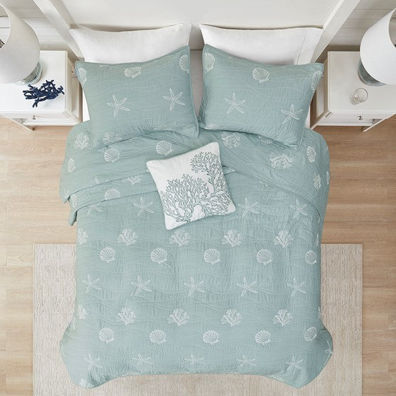 4 Piece Cotton Reversible Embroidered Quilt Set with Throw Pillow Aqua King/Cal King Media 3