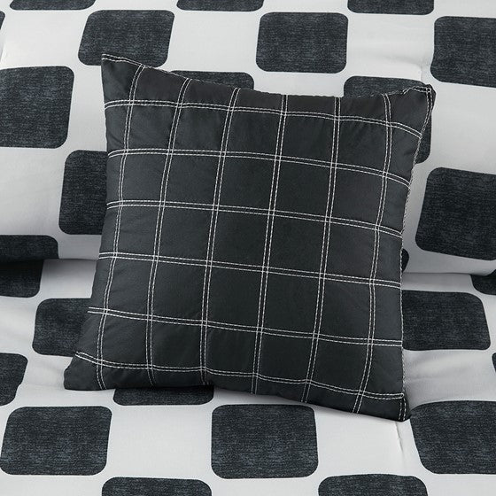 Full/Queen Checkered Comforter Set Media 14