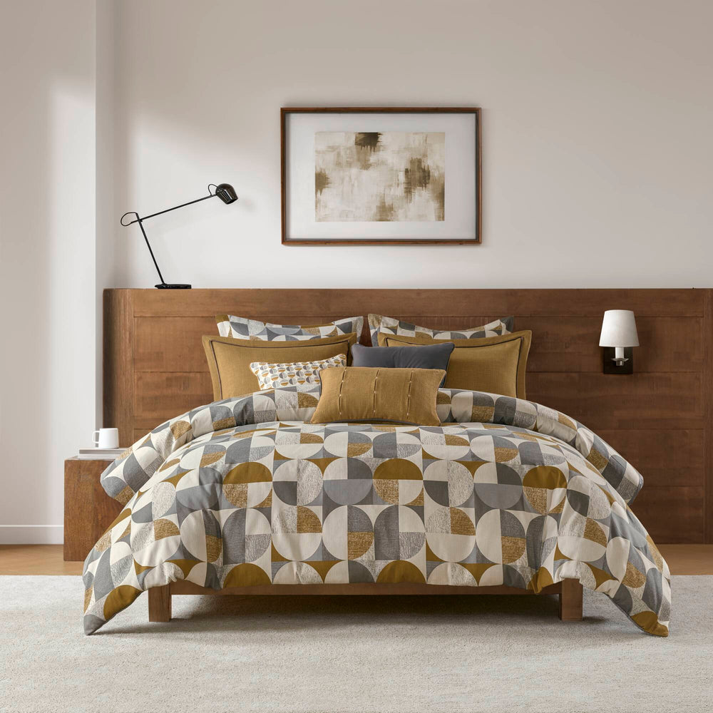 8 PCS Queen Jacquard Oversized Duvet Style Comforter Set Gold Media 1
