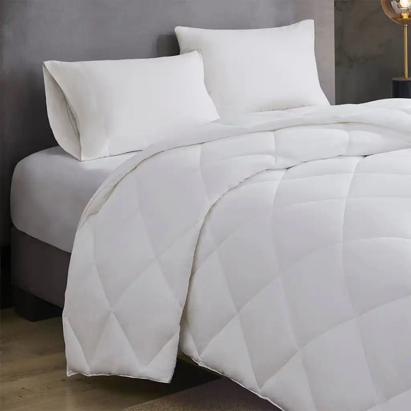 Cotton Down Alternative Featherless Comforter