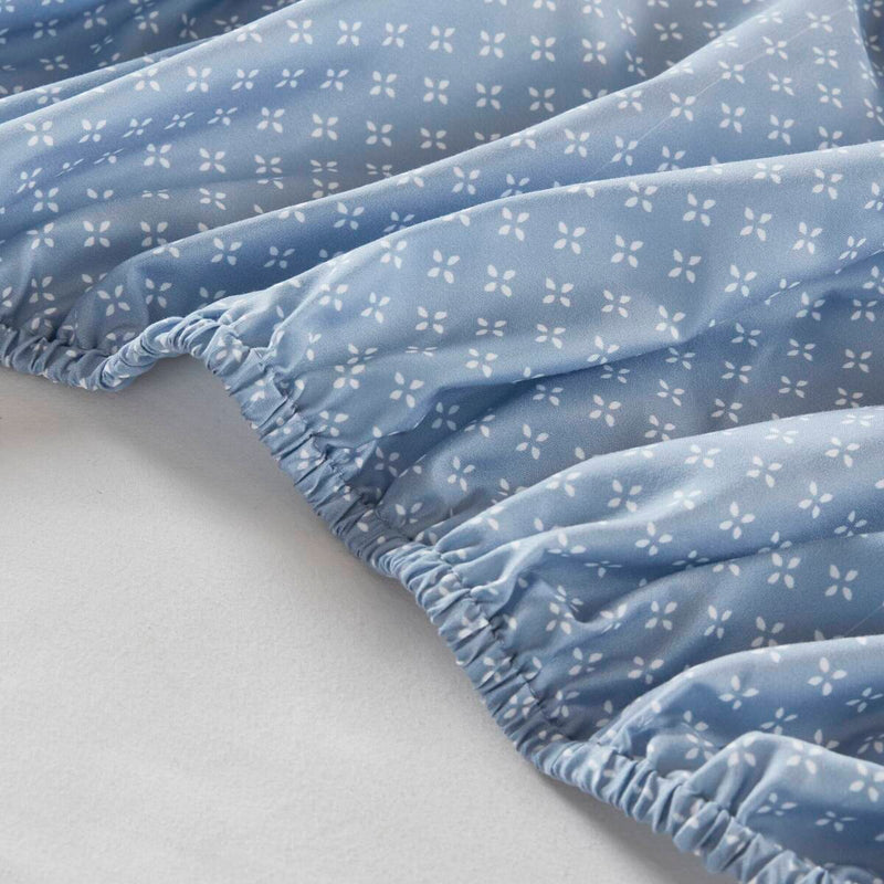 Floral Comforter Set with Bed Sheets Blue King