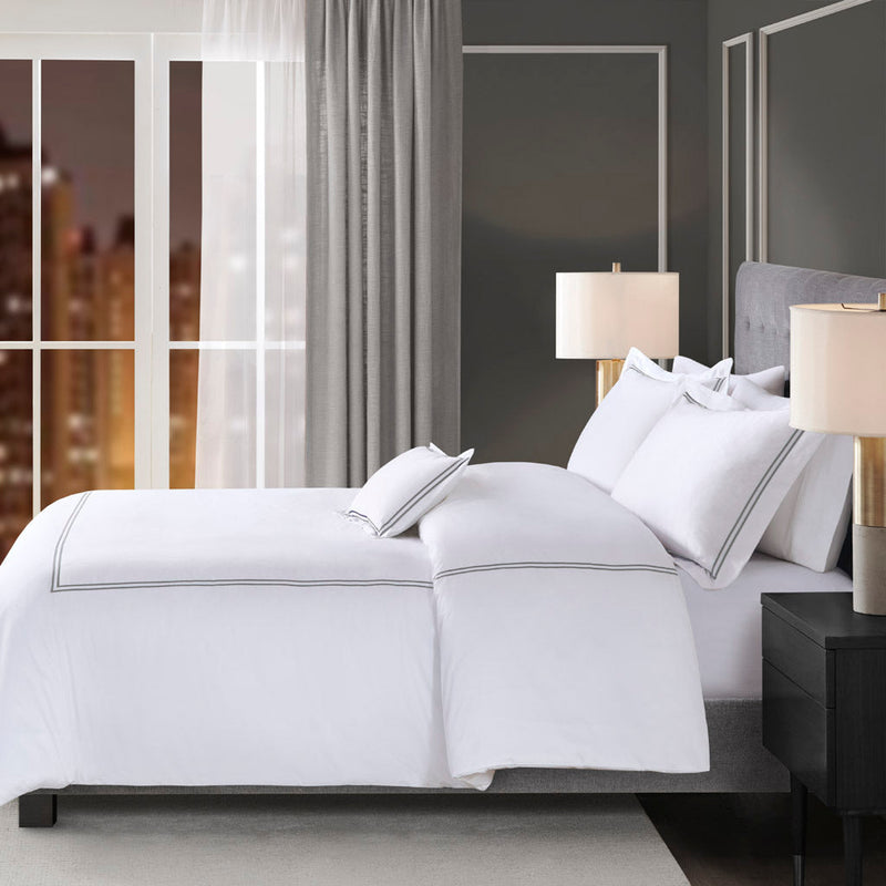 Full/Queen 100% Cotton Sateen Embroidered Comforter Set