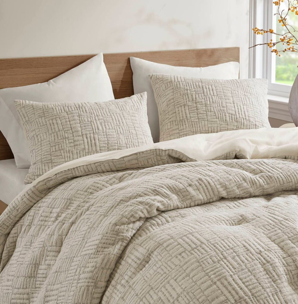3 Piece Oversized Cotton Matelasse Comforter Set-Full/Queen Media 10
