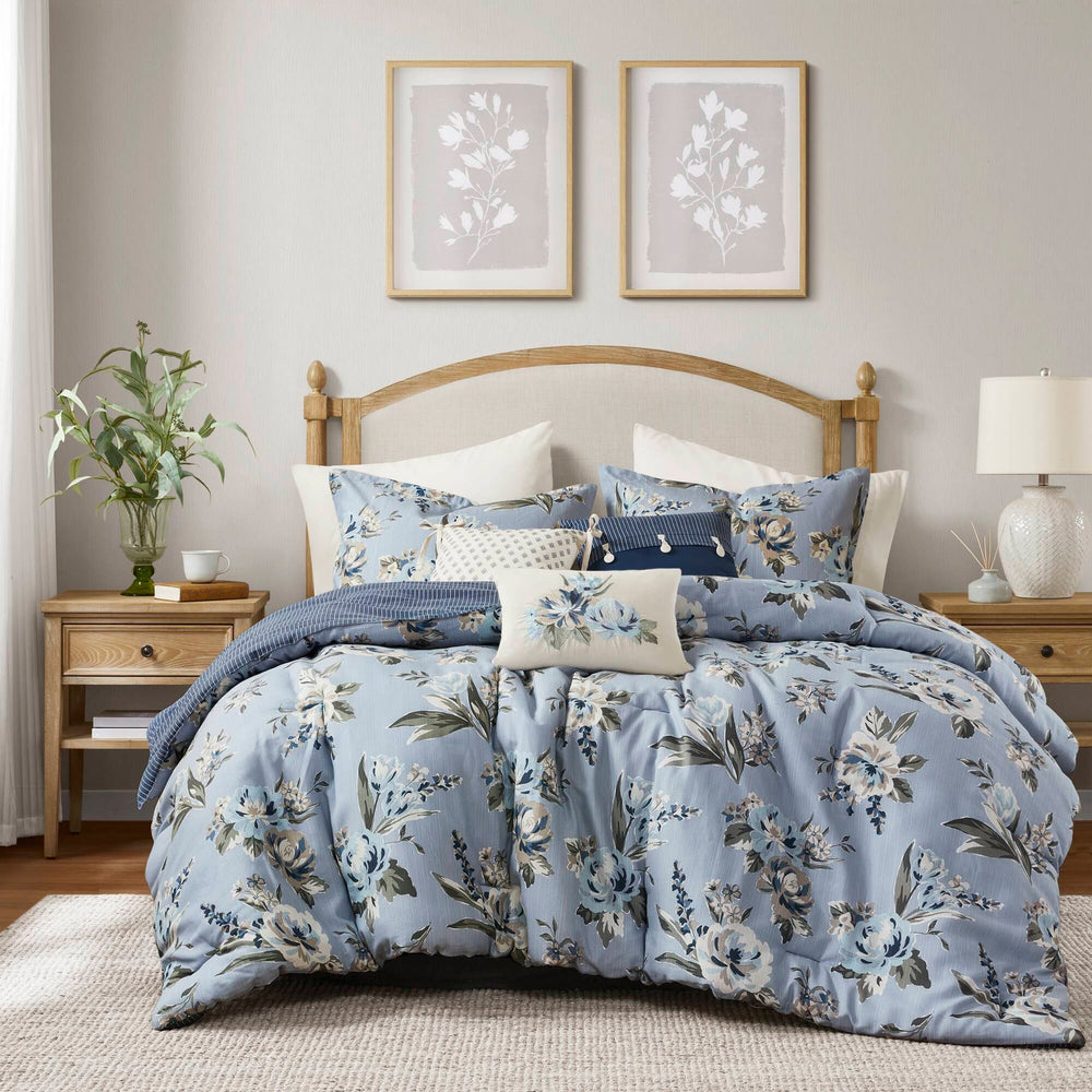 7PCS Queen Vintage Floral Comforter Set Media 1