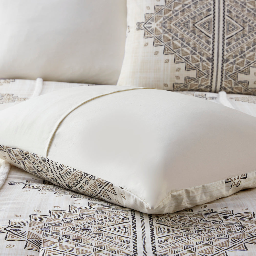 4 Piece Printed Comforter Set with Throw Pillow Black/Ivory King/Cal King Media 6