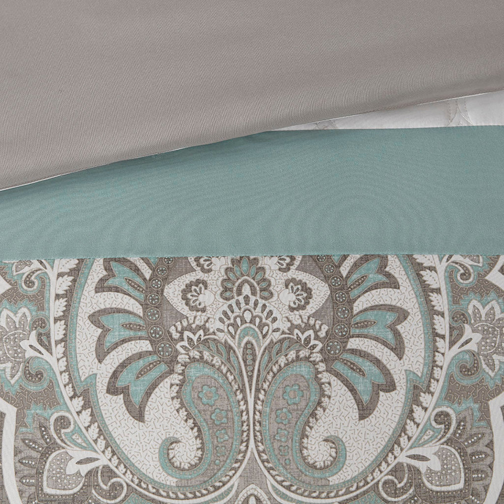 Queen 8 Piece Comforter Set Media 11