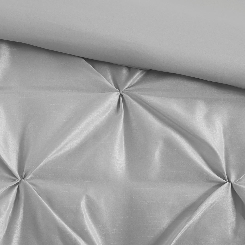7-Piece King 100% Polyester Pieced Pleated Tufted Comforter Set Media 4