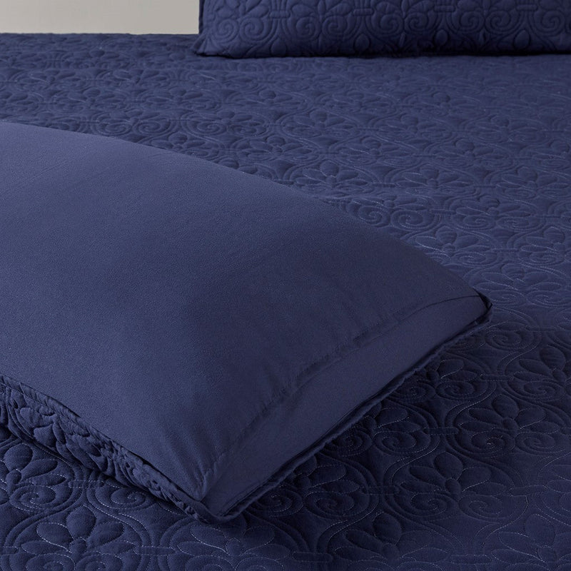 3 Piece Split Corner Pleated Quilted Bedspread Navy King