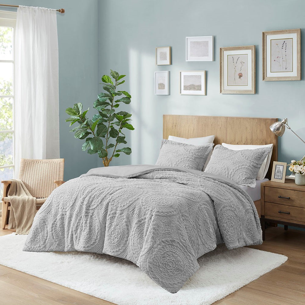 King/Cal King Embroidered Medallion Faux Fur     Comforter Mini Set Media 1