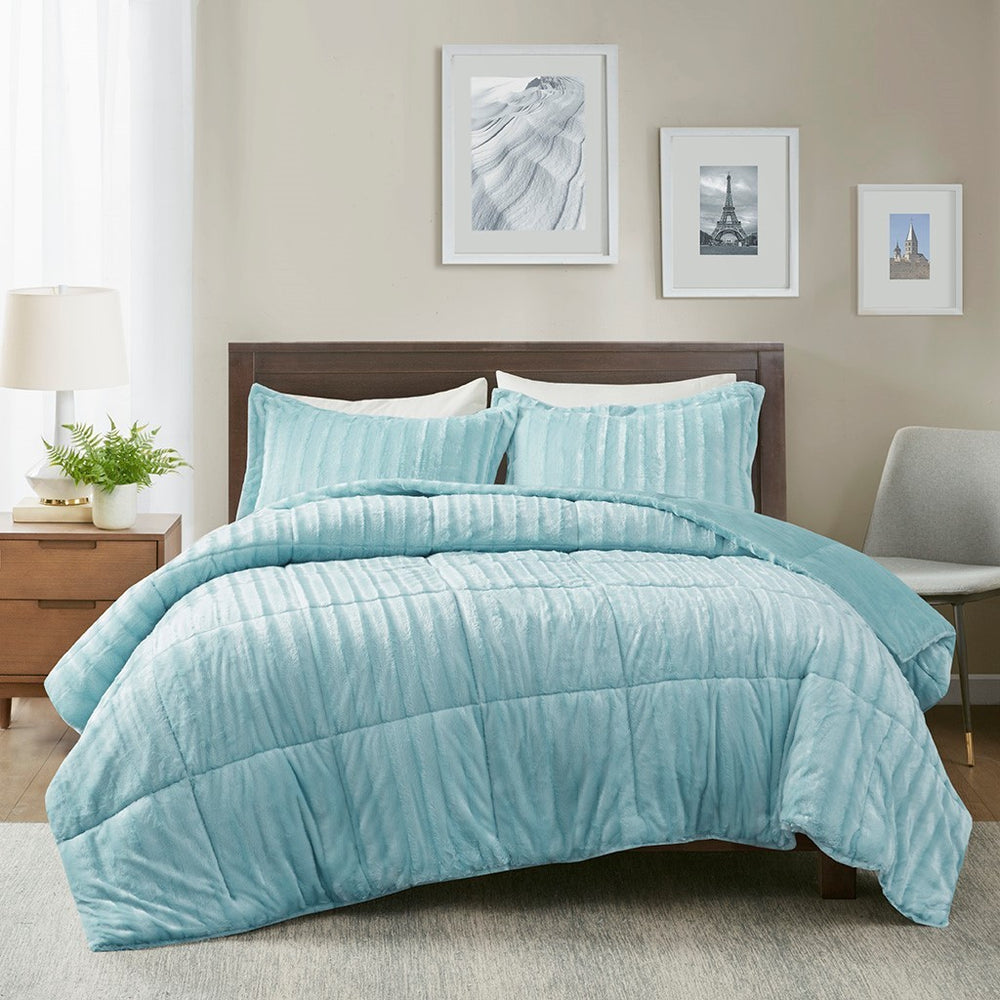 Full/Queen Faux Fur Comforter Mini Set Media 8