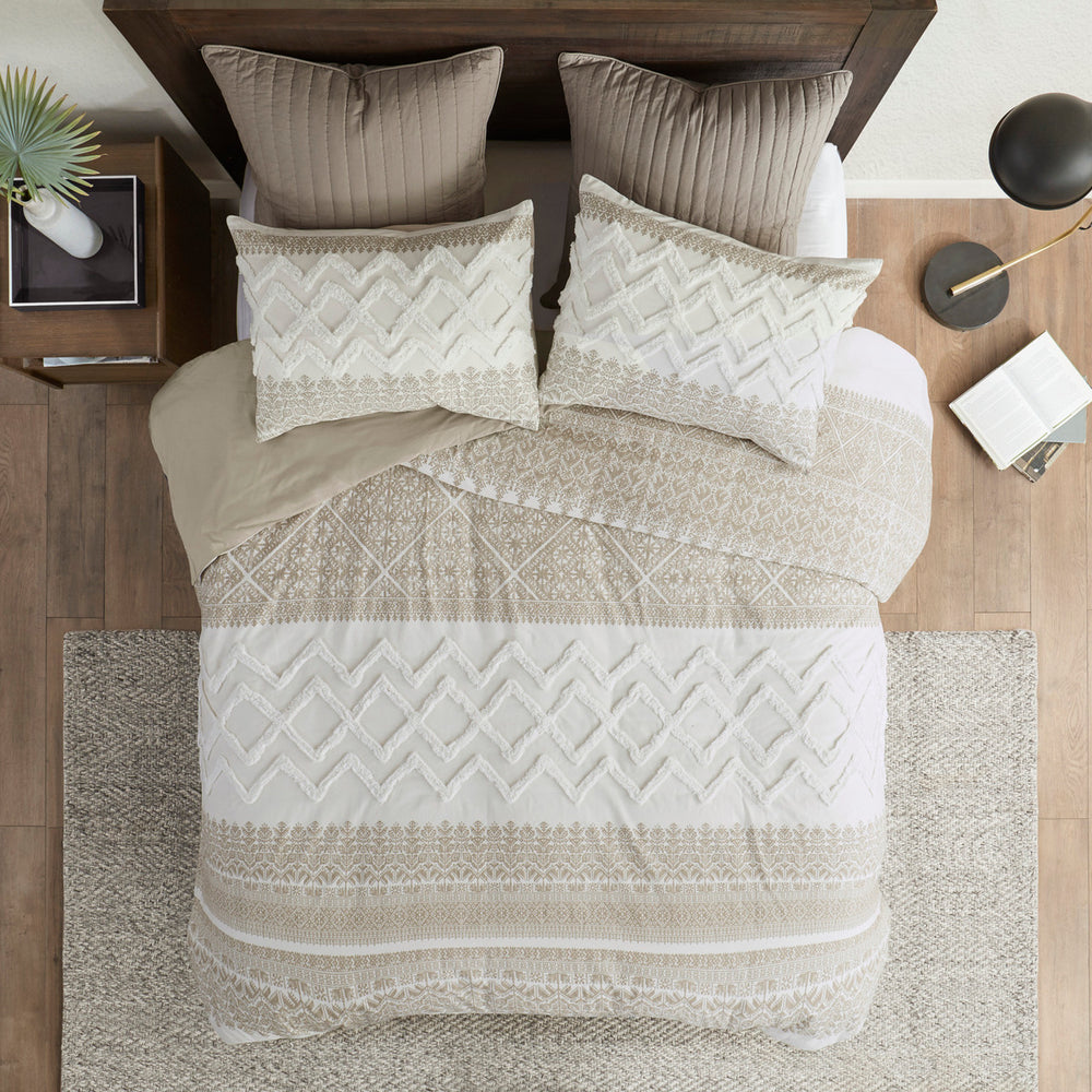 King/Cal King 3 Piece Cotton Duvet Cover Set with Chenille Tufting Media 6