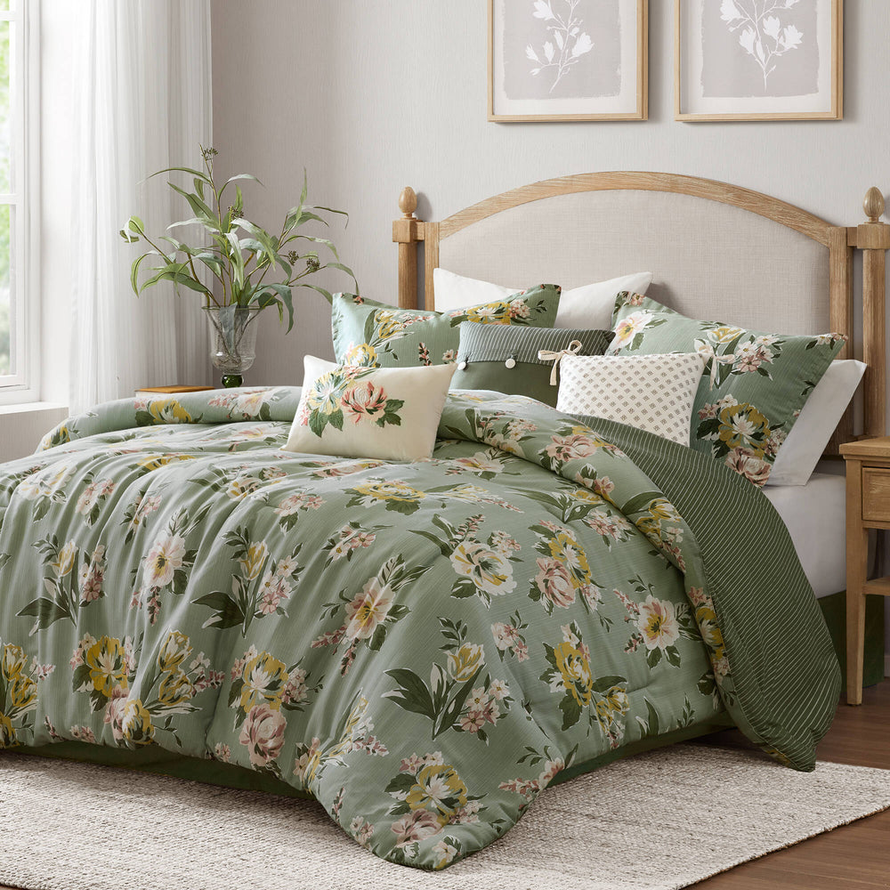 7-Piece King Vin  Floral Comforter Set, Green Media 7