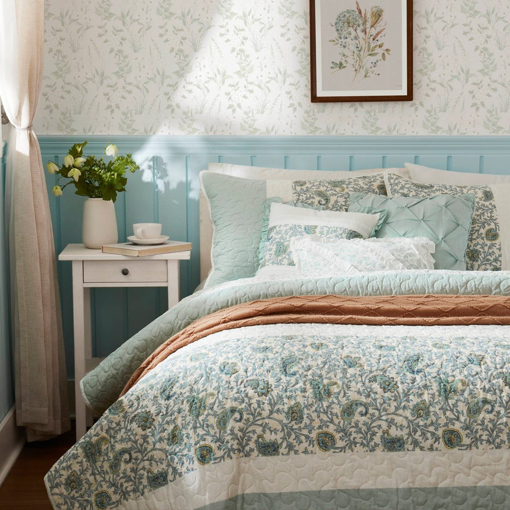 6 Piece Cotton Percale Quilt Set with Throw Pillows Aqua Full/Queen Media 4