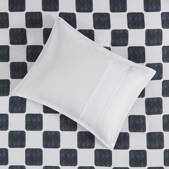 Twin/Twin XL Checkered Comforter Set Media 12