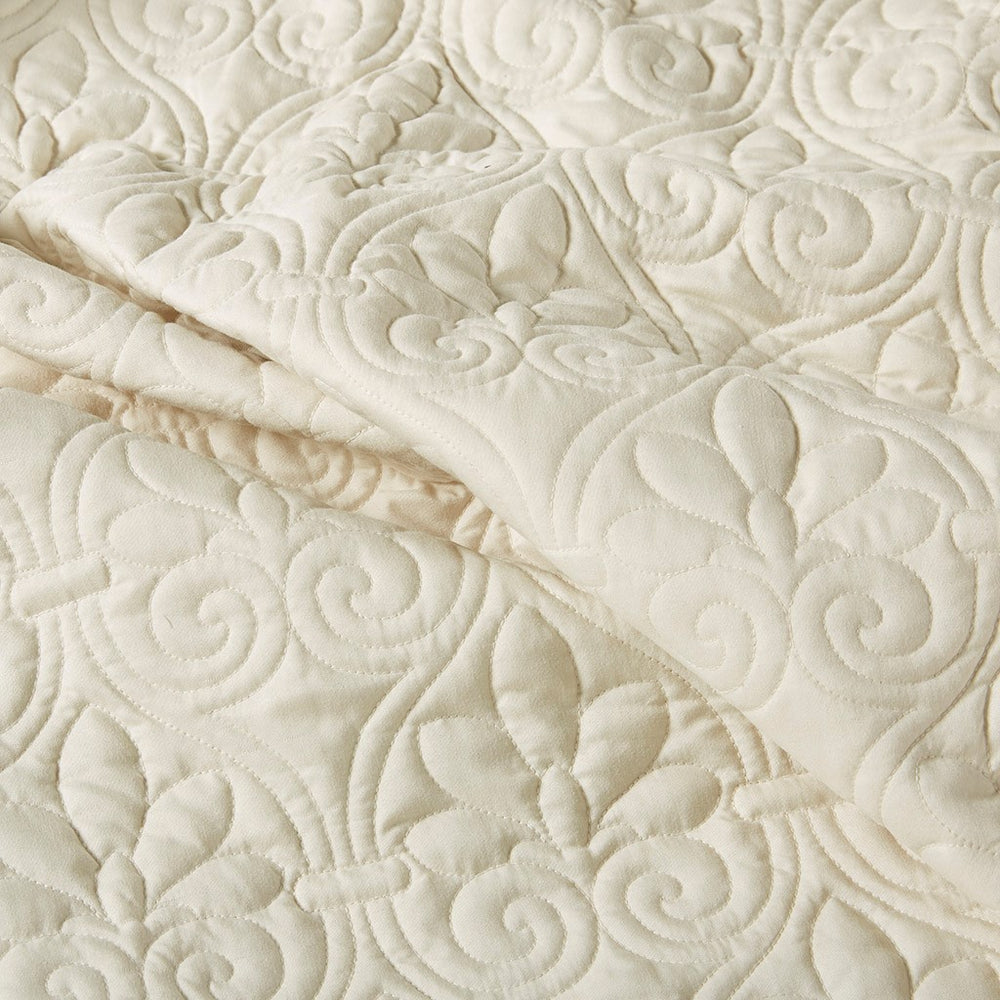3 Piece Split Corner Pleated Quilted Bedspread Cream Queen Media 10