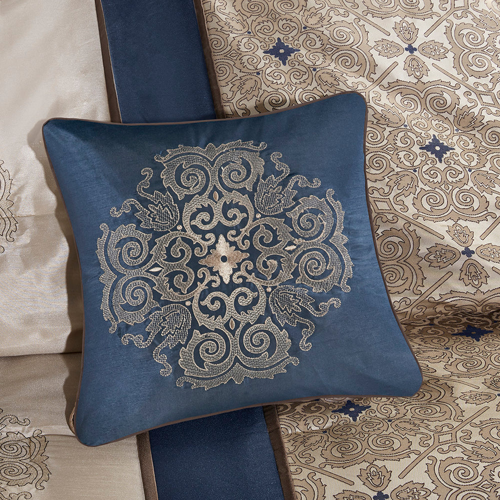 Queen 7 Piece Jacquard Comforter Set with Throw Pillows Media 4