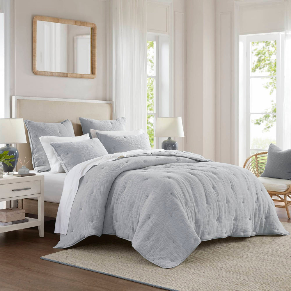 3-Piece King Cotton  Embroidered Quilt Set,Blue Media 24